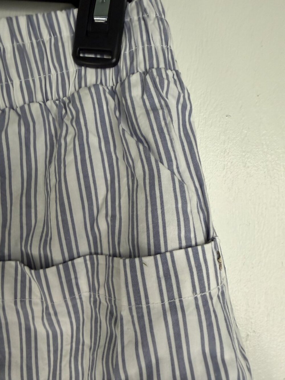 NWT Stella Dux/Saks 5th- Striped Cotton Shorts White Seaport Blue- L- MSRP $128 - Picture 11 of 15